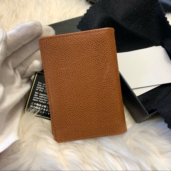 ❌SOLD❌Vintage Chanel caviar leather bi fold card holder case brown - Picture 2 of 5